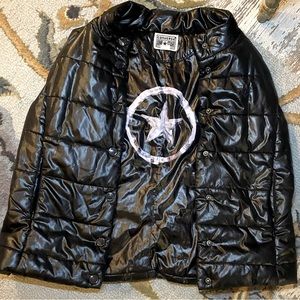 NWOT Converse puffer vest with star on interior shiny black